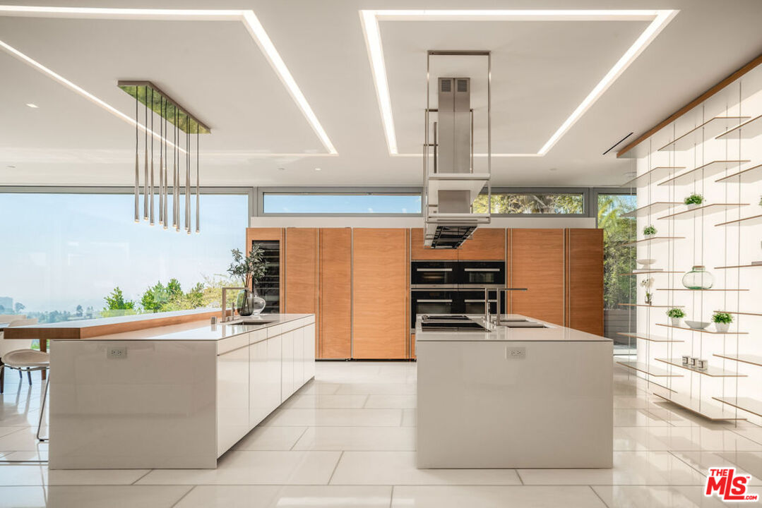 MLS #25575239 image #15