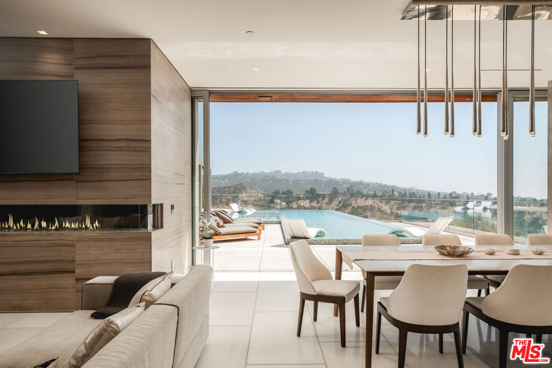 MLS #25575239 image #17