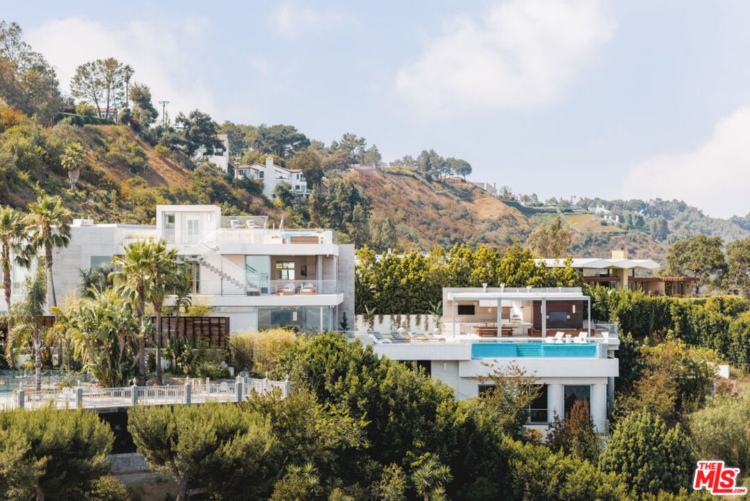 MLS #25575239 image #1