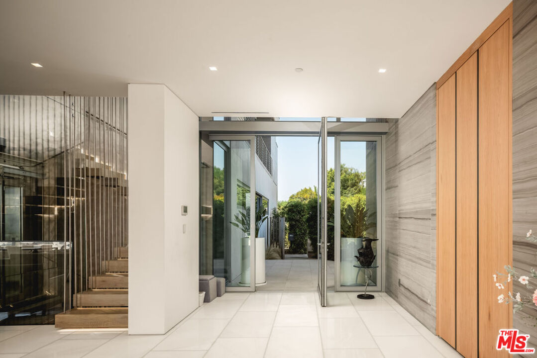 MLS #25575239 image #19