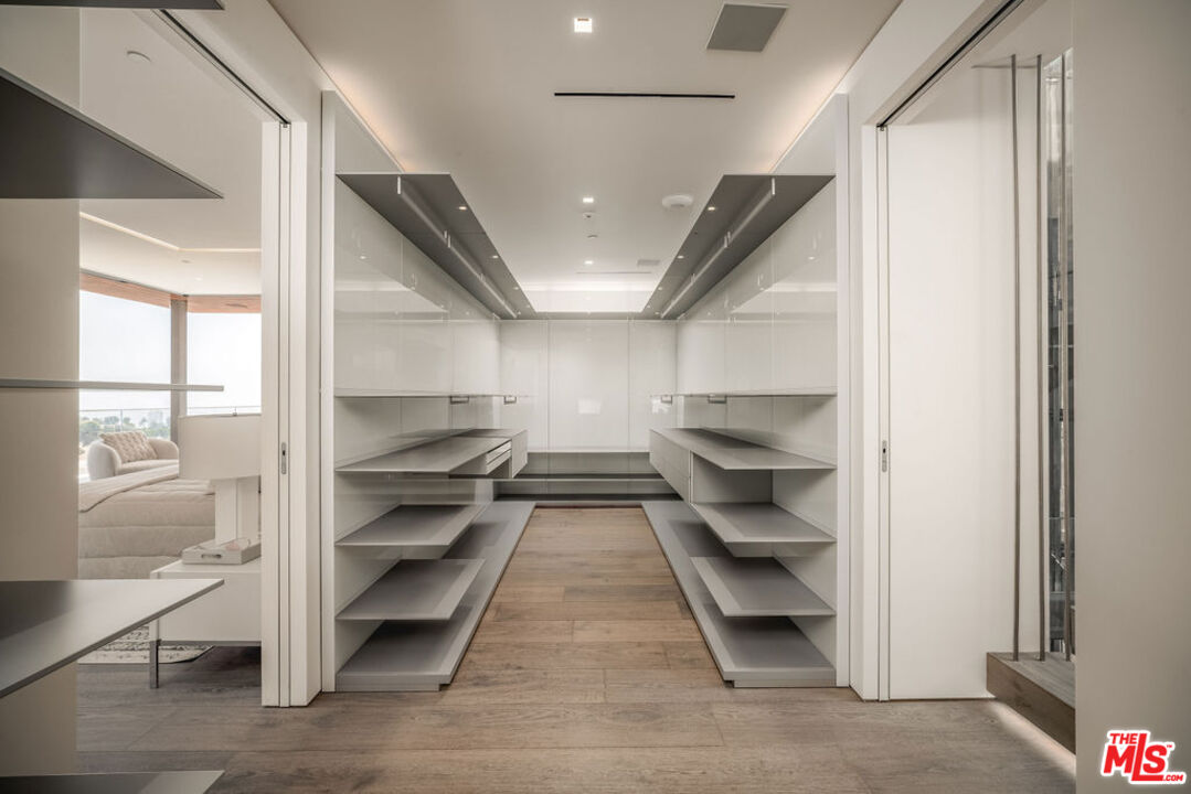 MLS #25575239 image #24