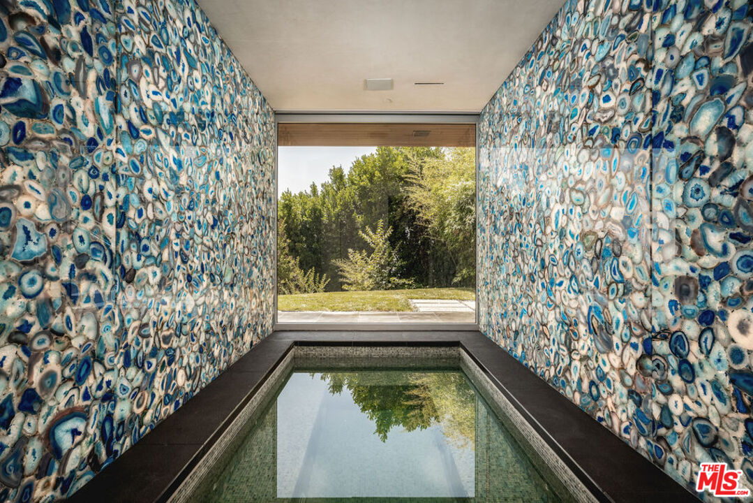 MLS #25575239 image #28