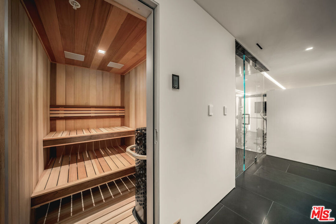 MLS #25575239 image #30