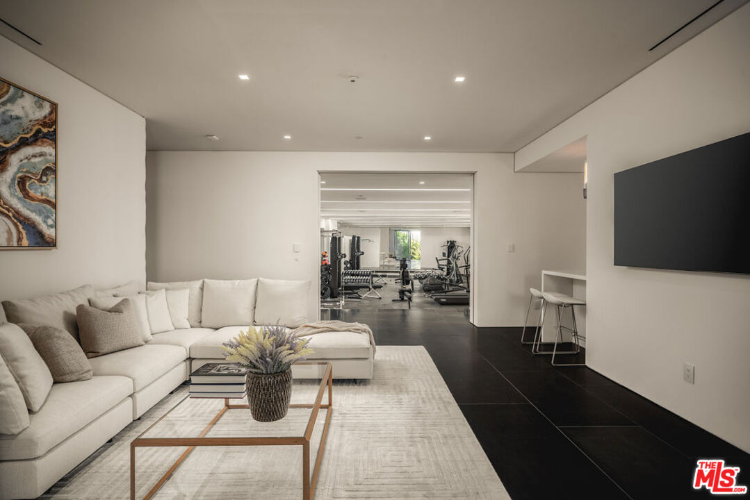 MLS #25575239 image #32