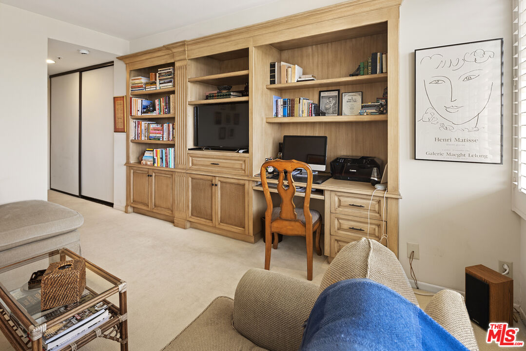 MLS #25575255 image #24