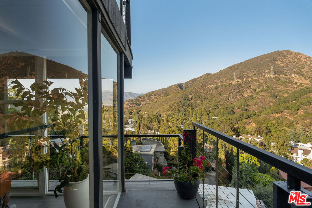 MLS #25575279 image #0