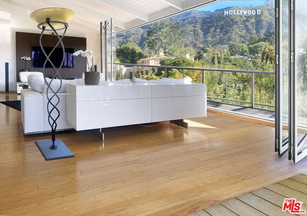 MLS #25575465 image #6