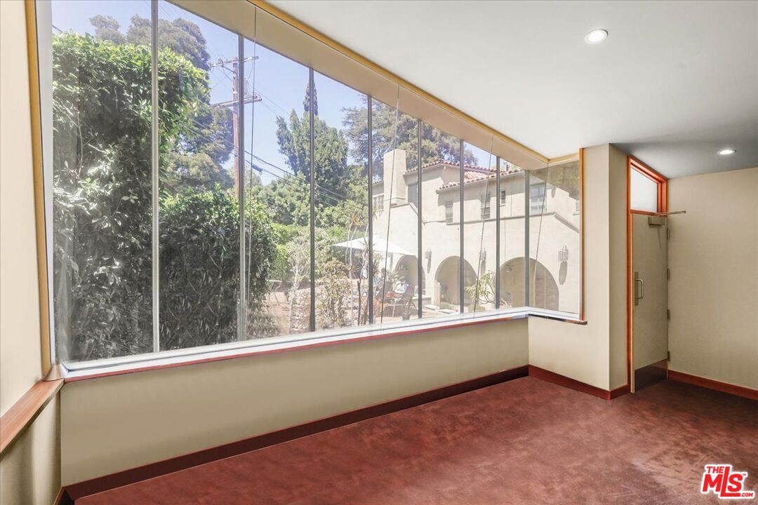 MLS #25575481 image #20