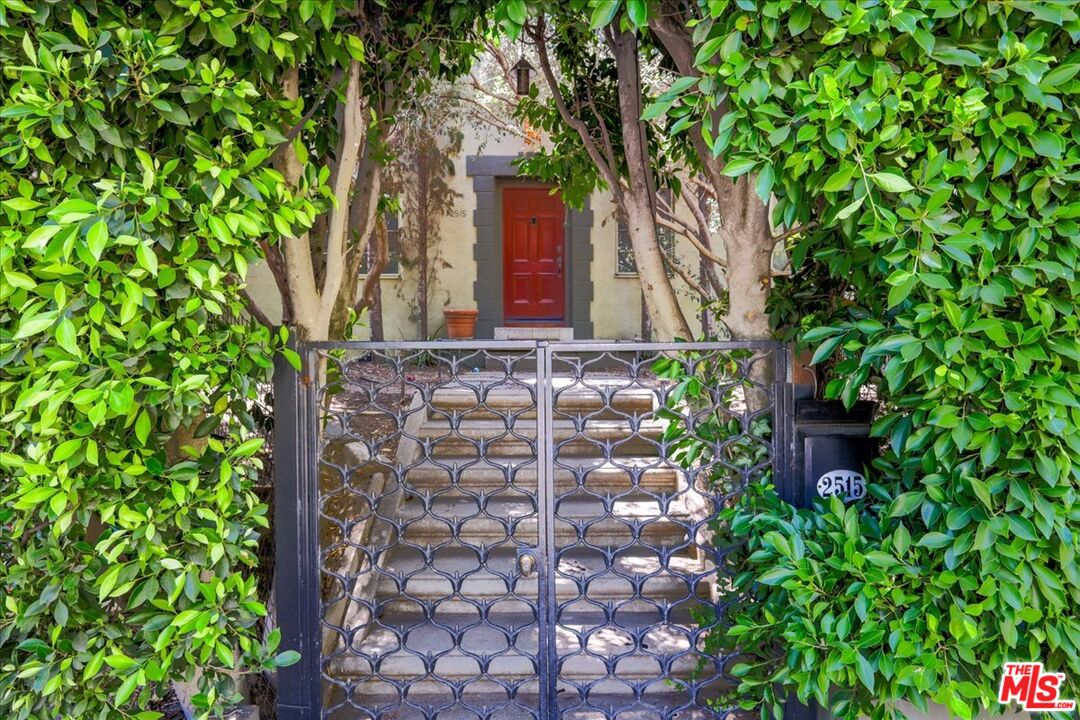 MLS #25575481 image #2