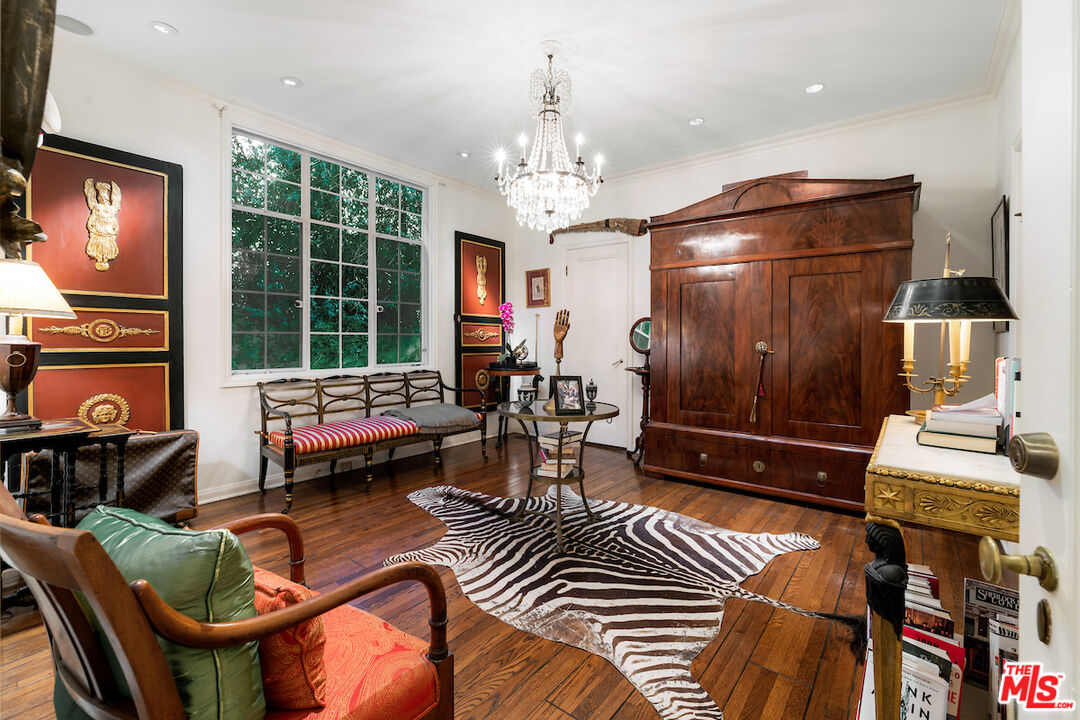 MLS #25575629 image #25