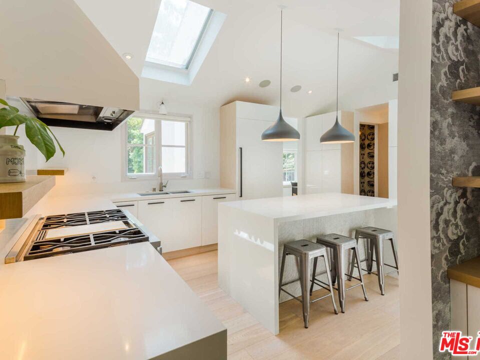 MLS #25575657 image #7