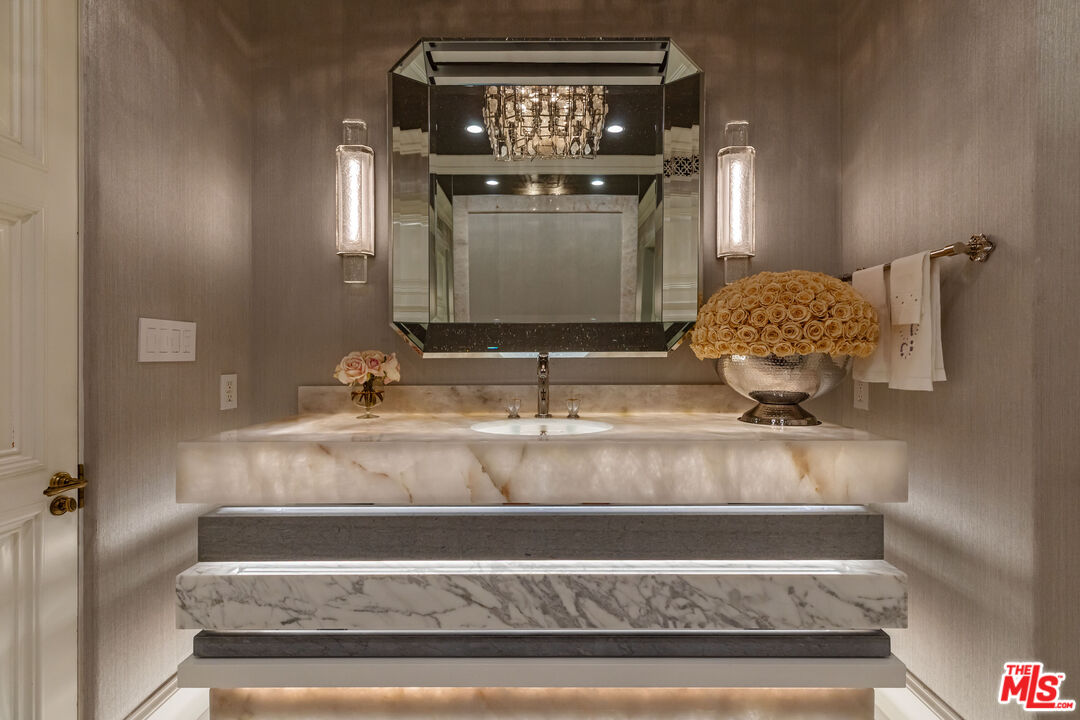 MLS #25575673 image #24