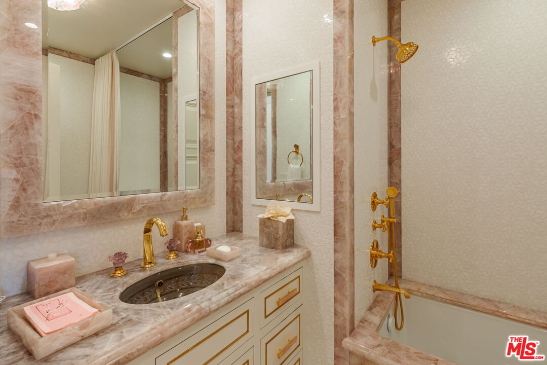 MLS #25575673 image #39