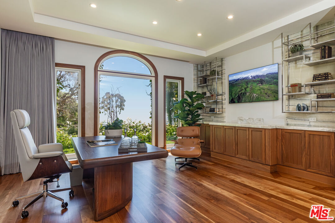 MLS #25575673 image #40