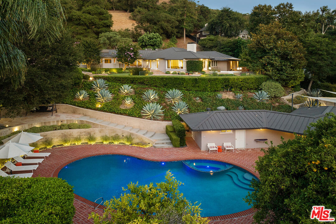 MLS #25575847 image #35