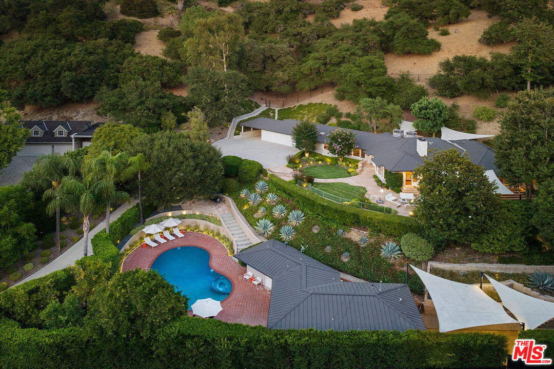 MLS #25575847 image #37