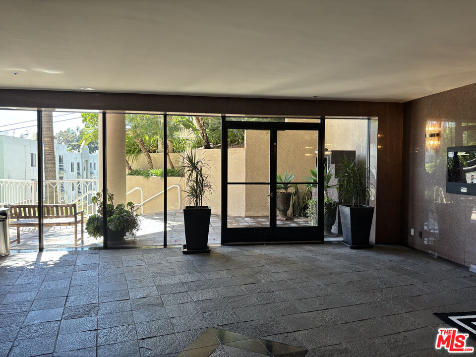 MLS #25575903 image #15