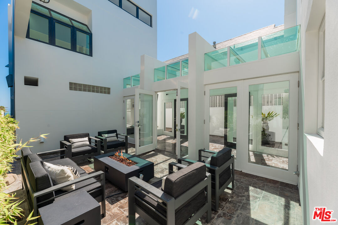 MLS #25576303 image #21