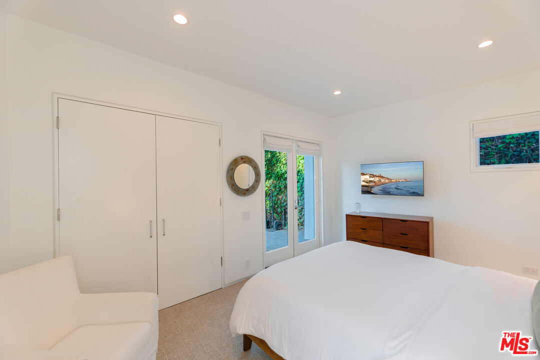 MLS #25576303 image #22