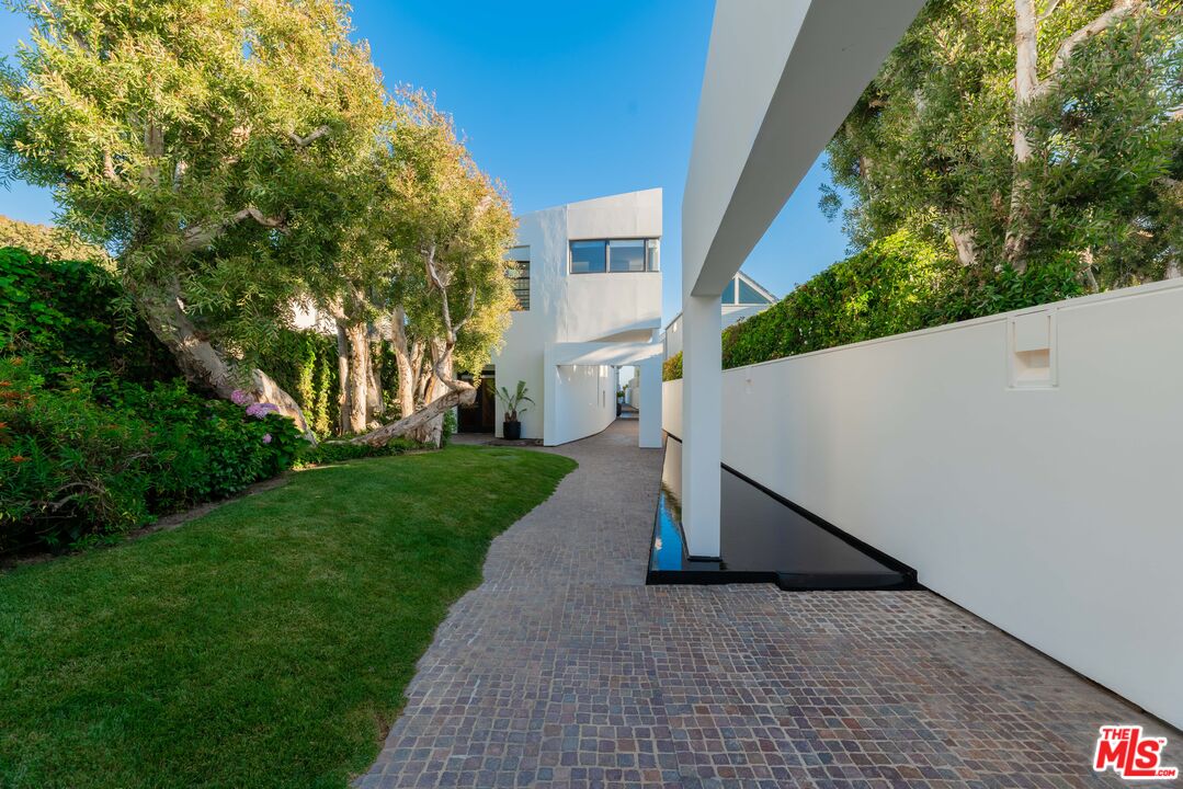 MLS #25576303 image #8