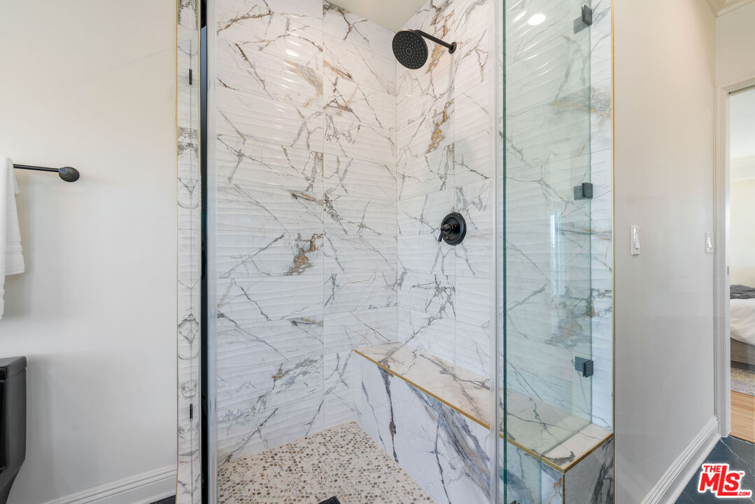 MLS #25576315 image #24