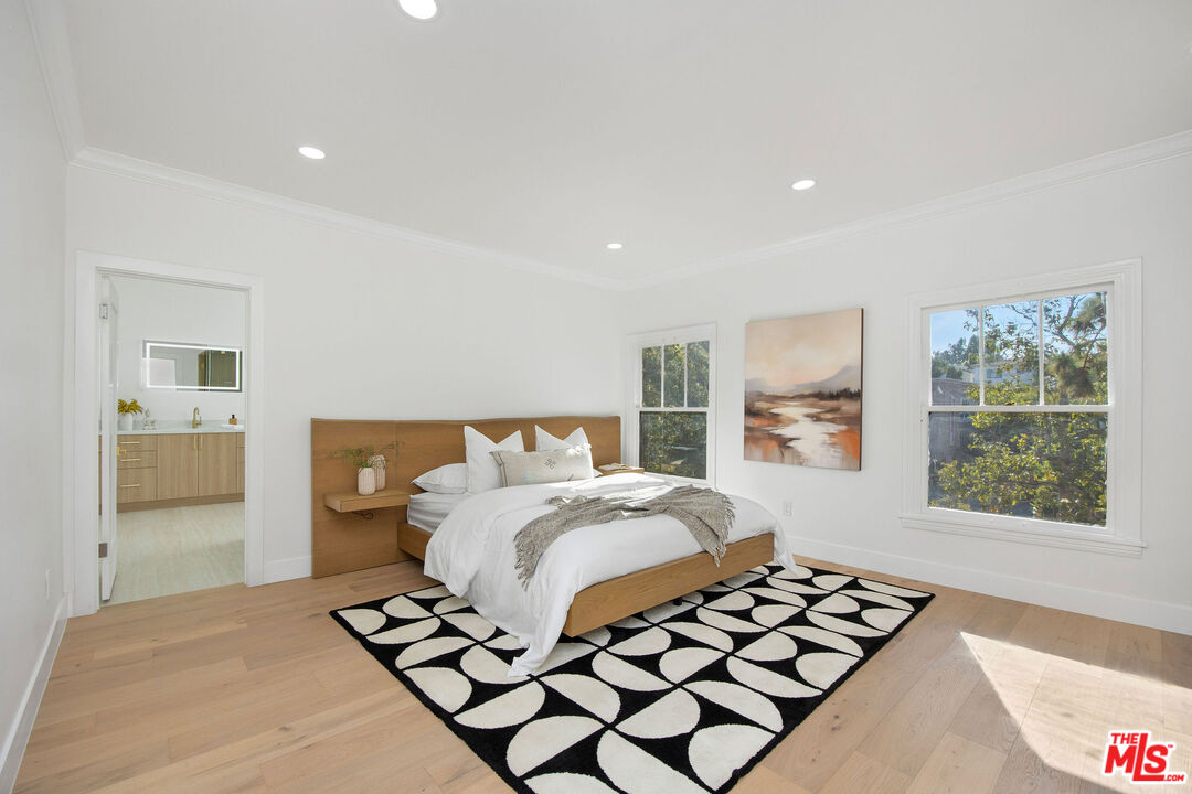 MLS #25576439 image #15