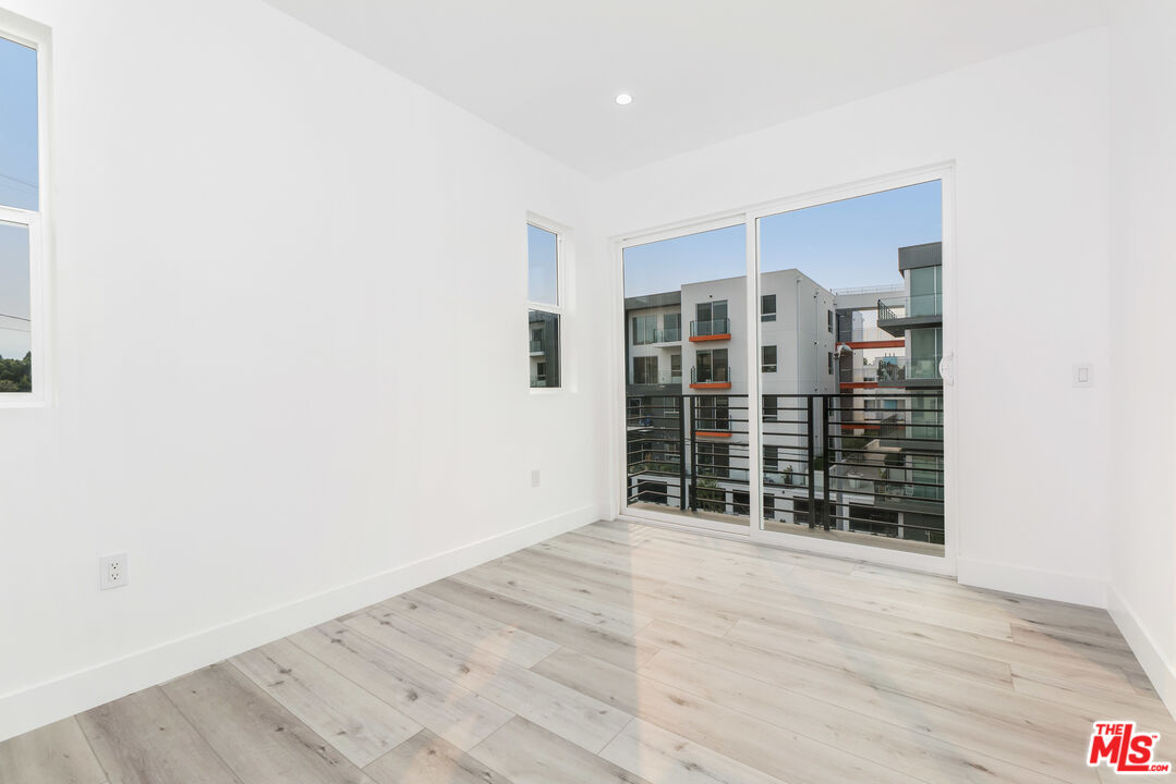 MLS #25576601 image #12