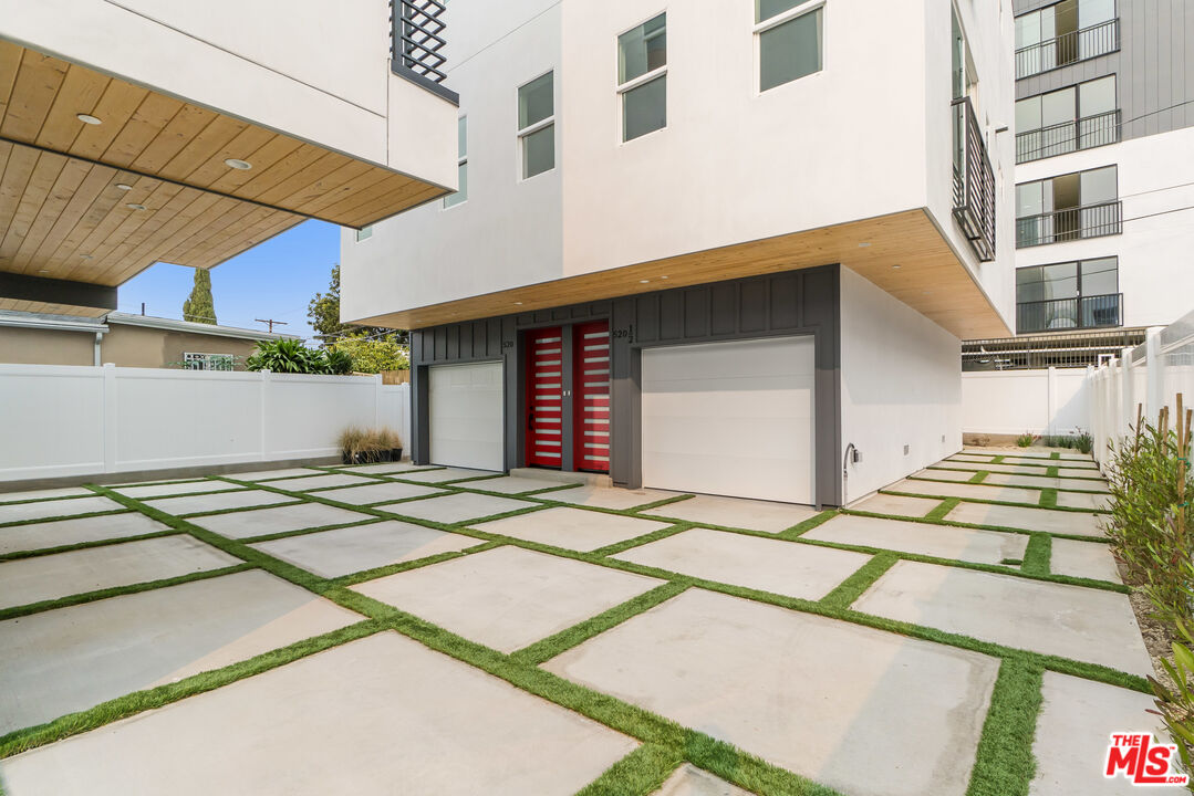 MLS #25576601 image #18