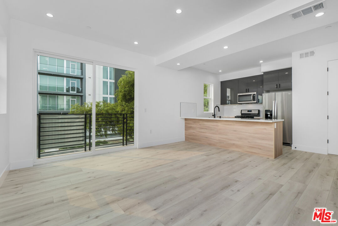 MLS #25576601 image #6