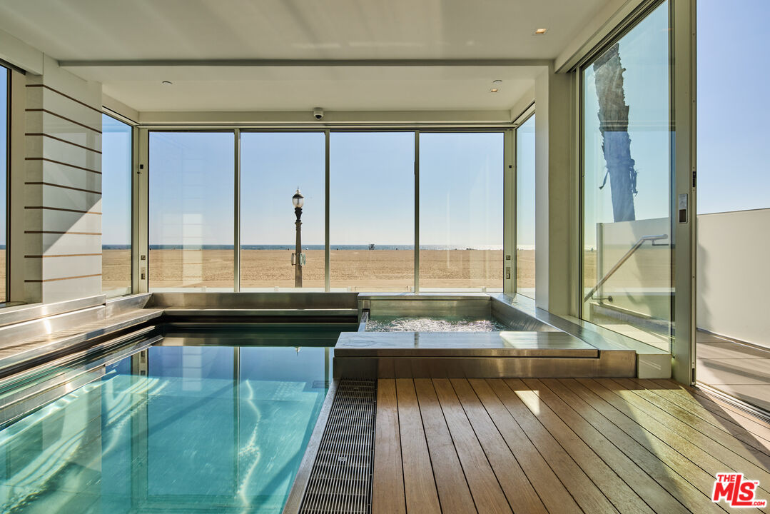 MLS #25576617 image #0