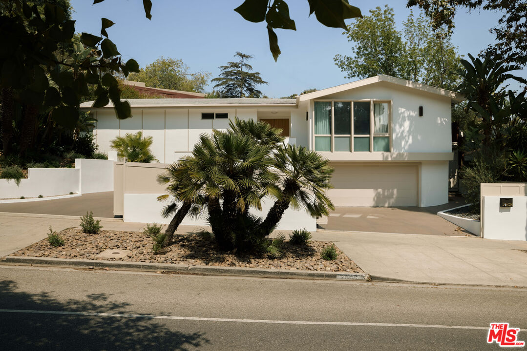 MLS #25576849 image #0