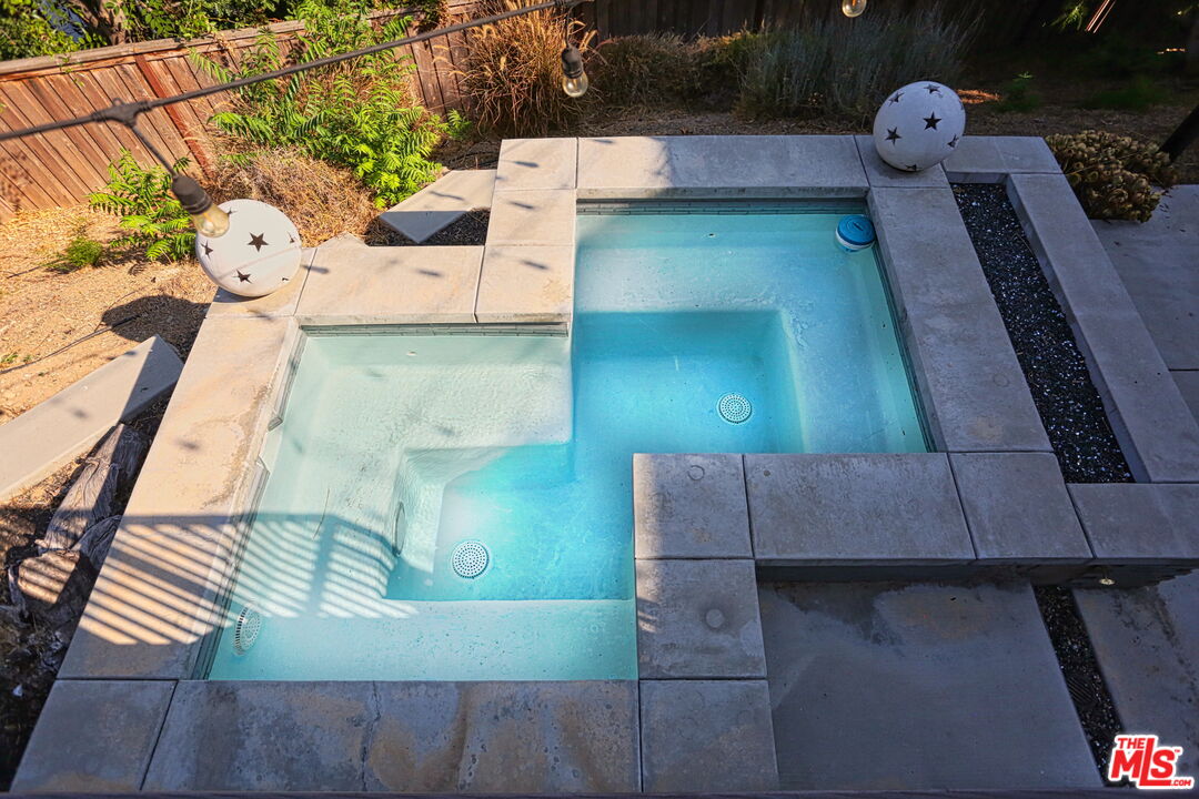 MLS #25576897 image #19