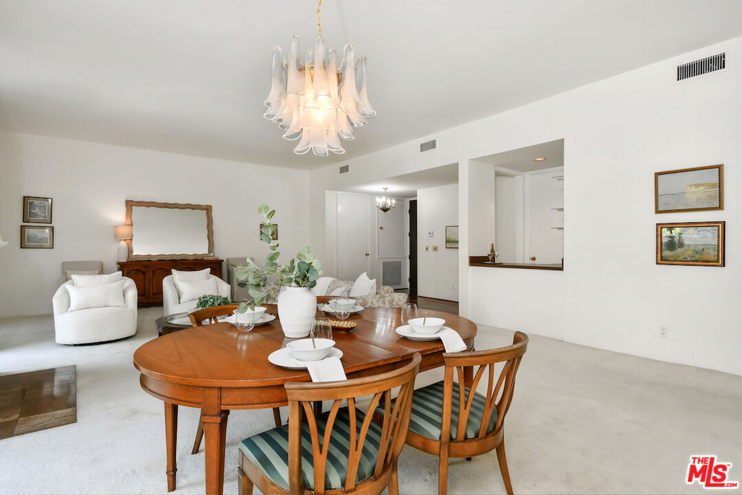 MLS #25576907 image #21