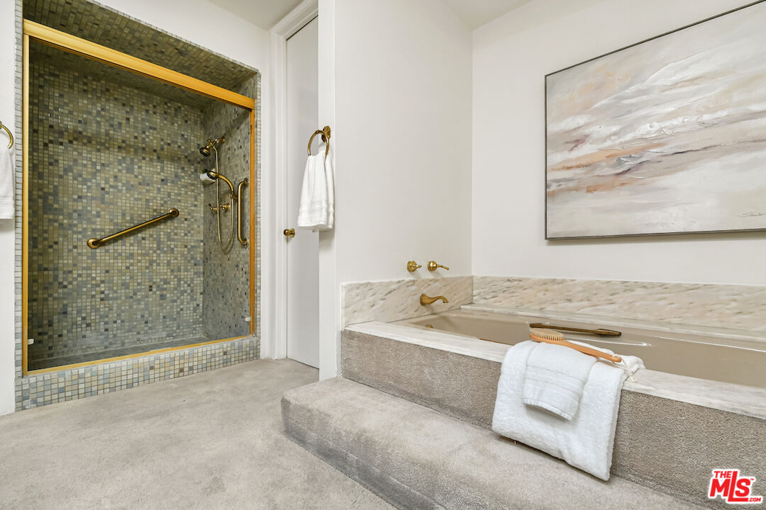 MLS #25576907 image #40