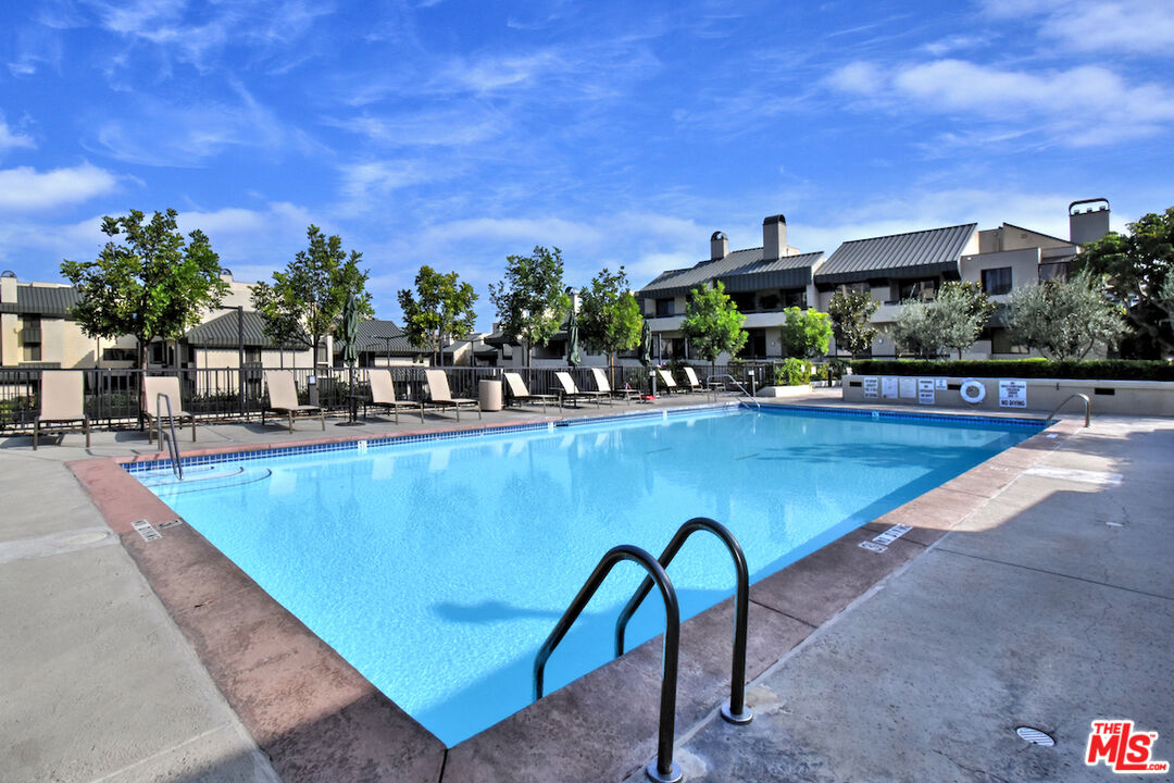 MLS #25576907 image #54