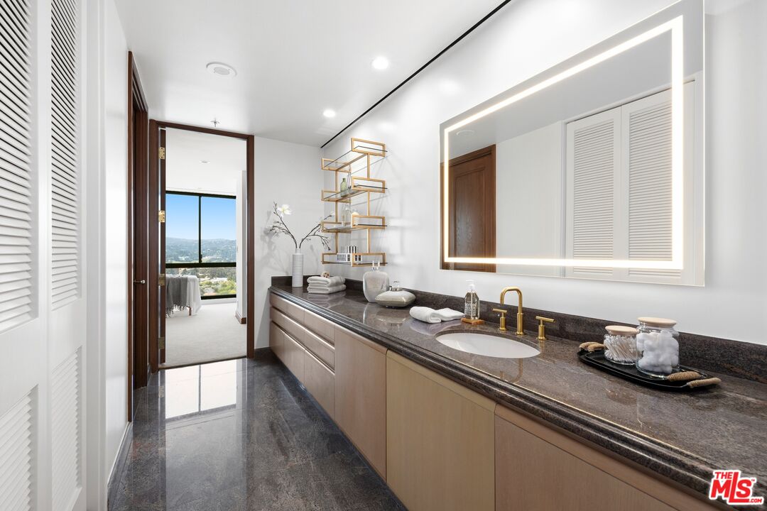 MLS #25577191 image #20