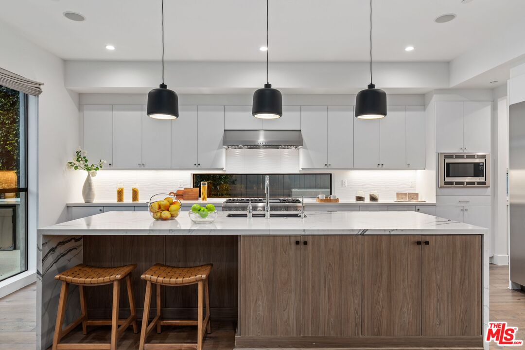 MLS #25577209 image #15