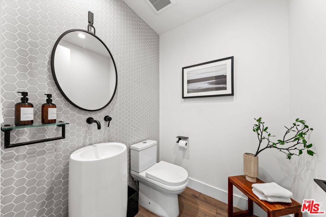 MLS #25577209 image #21