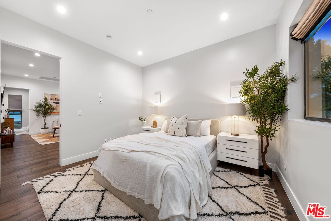 MLS #25577209 image #37