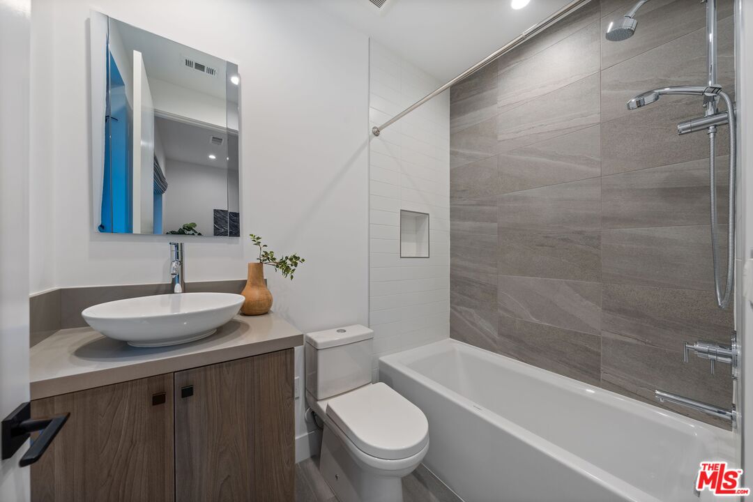 MLS #25577209 image #43