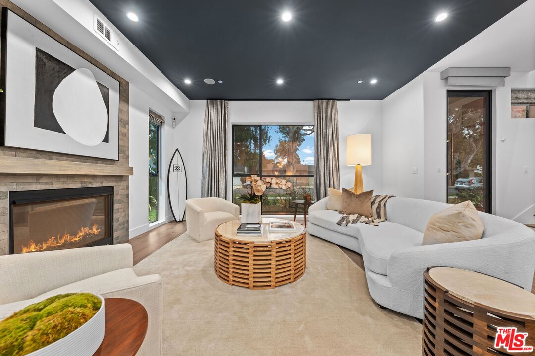 MLS #25577209 image #5