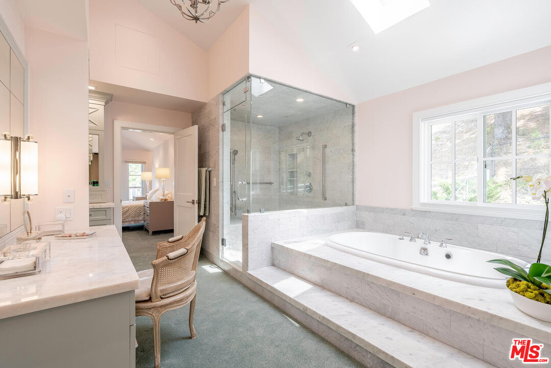 MLS #25577387 image #15