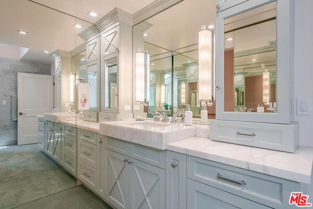 MLS #25577387 image #16