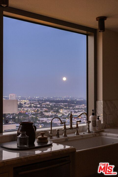 MLS #25577445 image #19