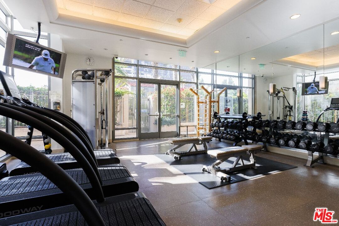 MLS #25577445 image #24