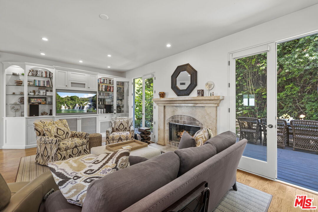 MLS #25577567 image #14