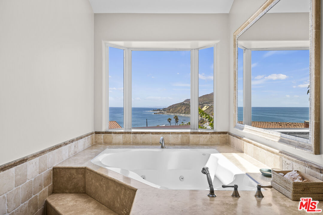 MLS #25577567 image #19