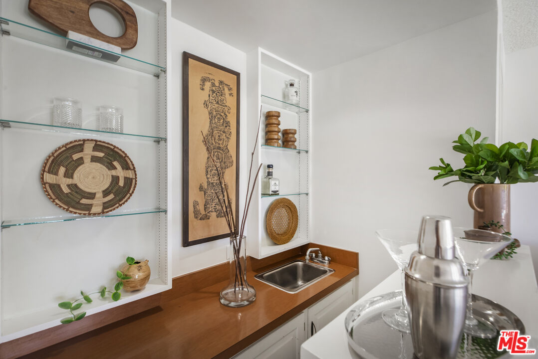 MLS #25577809 image #28