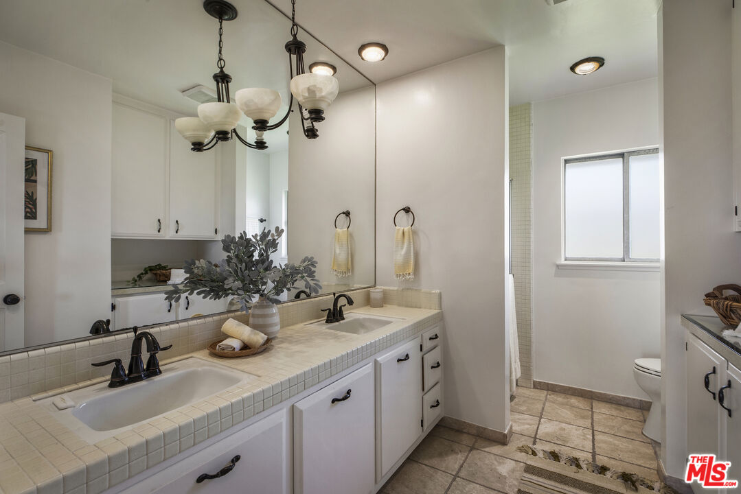 MLS #25577809 image #52