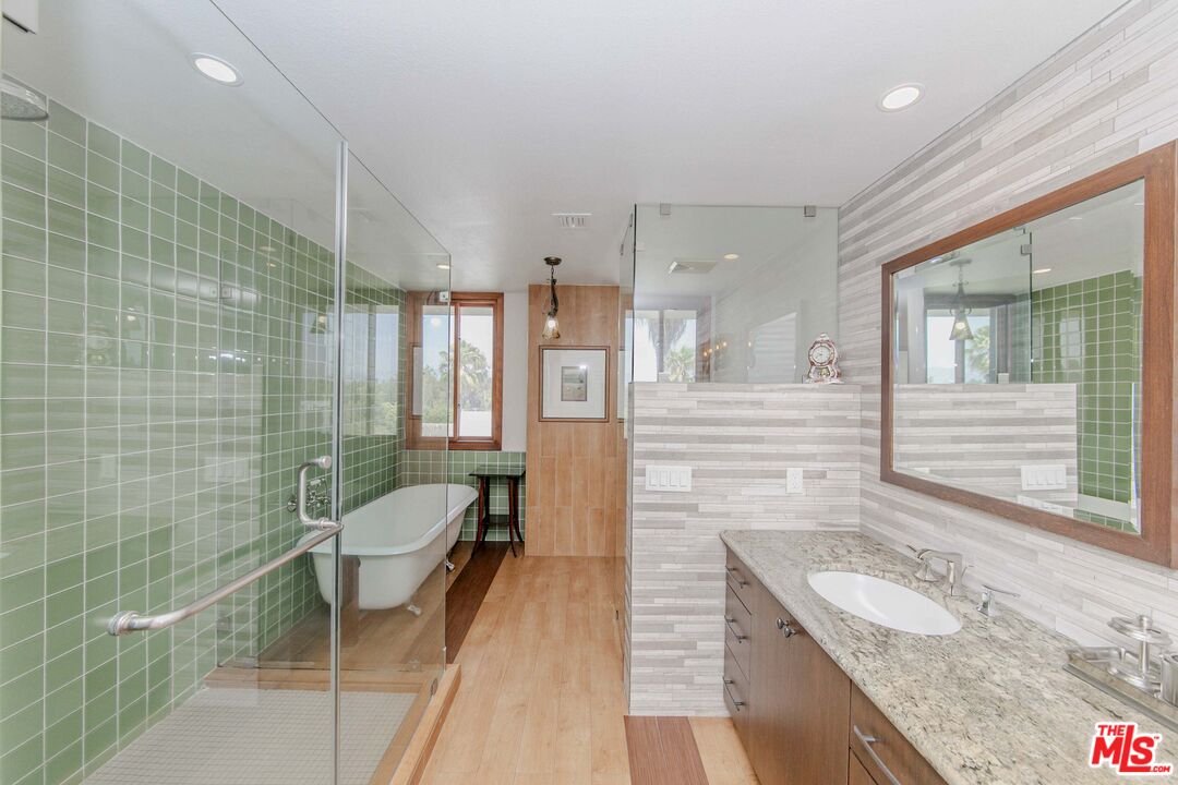 MLS #25578013 image #9